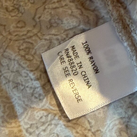 Marina Luna Womens Paisley Top Size L 3/4 Sleeve 100% Rayon - Picture 3 of 7